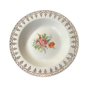 Edwin Knowles Royal Knowlton Semi Vitreous 8 inch Plate 22 K Gold Trim